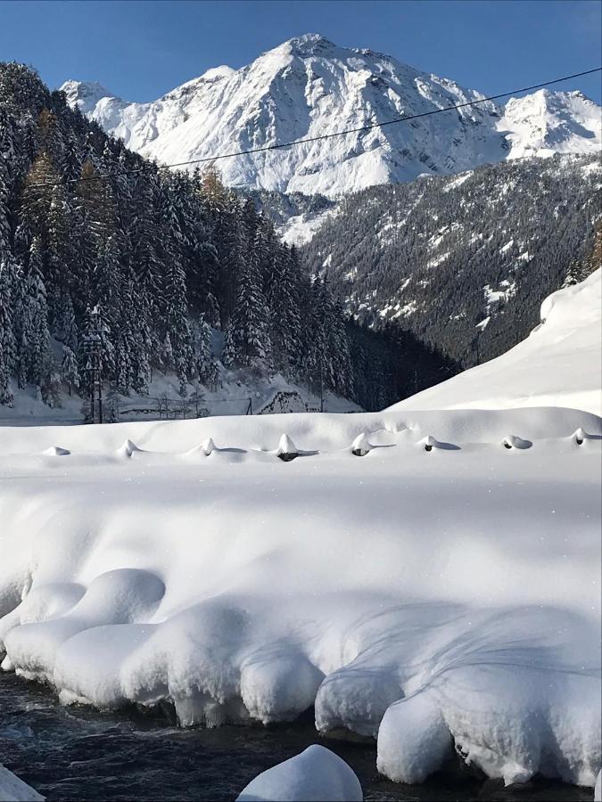 Apart Tyrol Umhausen Extérieur photo